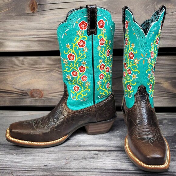 Ariat Women’s leather Turquoise Floral Embroidered Cowboy Boots - Picture 1 of 8